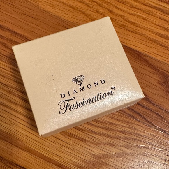 Diamond Fascination Oval Hinged Hoop Earrings - Picture 2 of 7